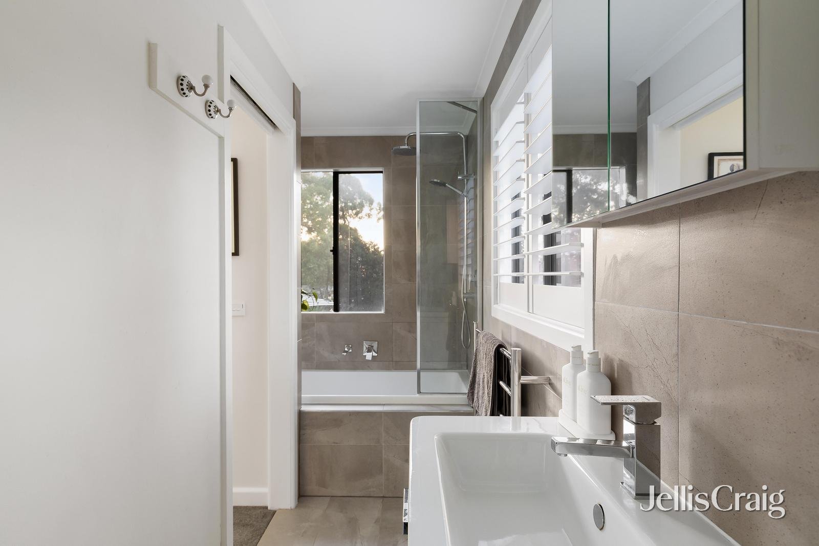 67 Looker Road, Montmorency image 13