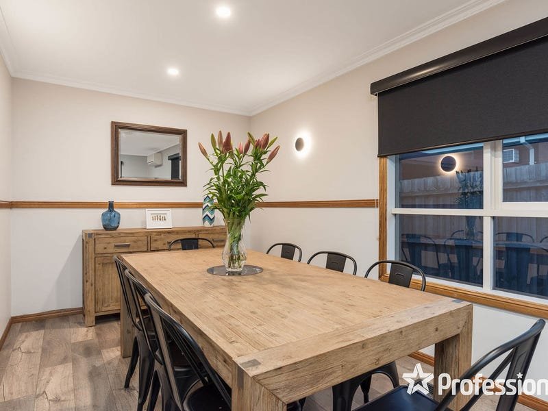 67 Pembroke Road, Mooroolbark image 4