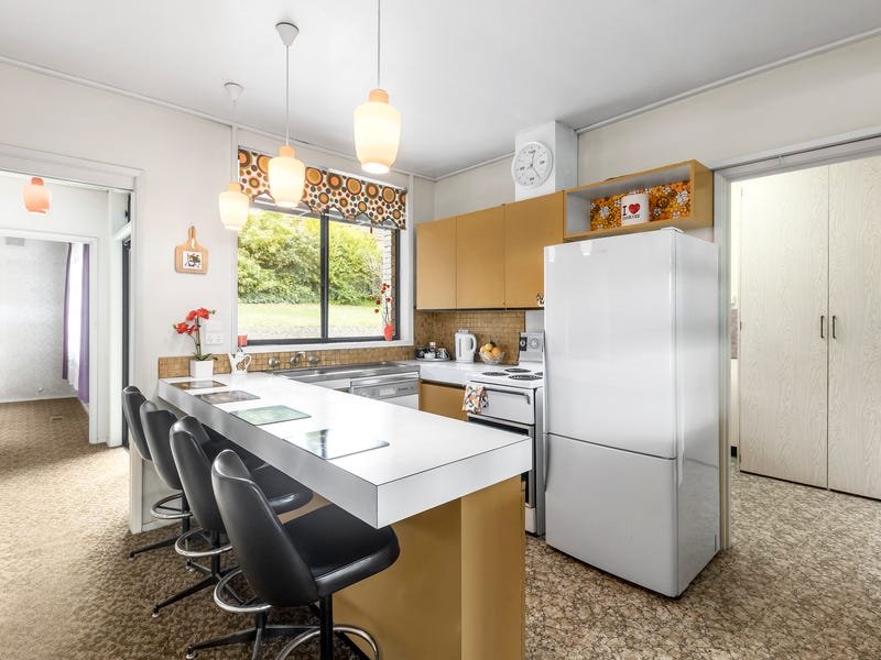 Property Gallery Thumbnail 11