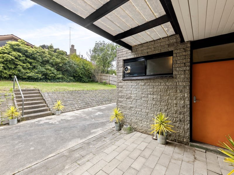Property Gallery Thumbnail 14