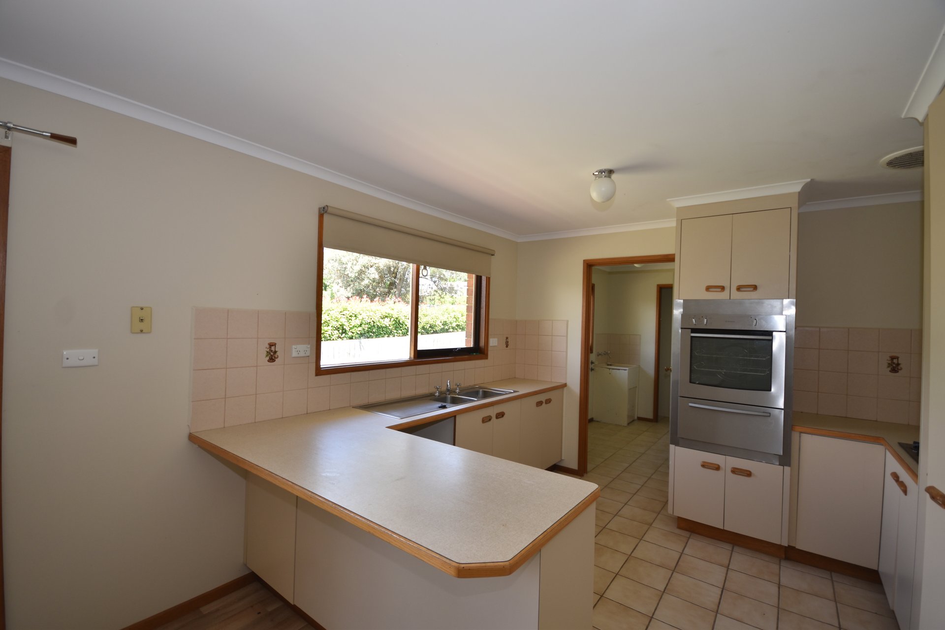 6/7 Read Road Road, Seville image 4