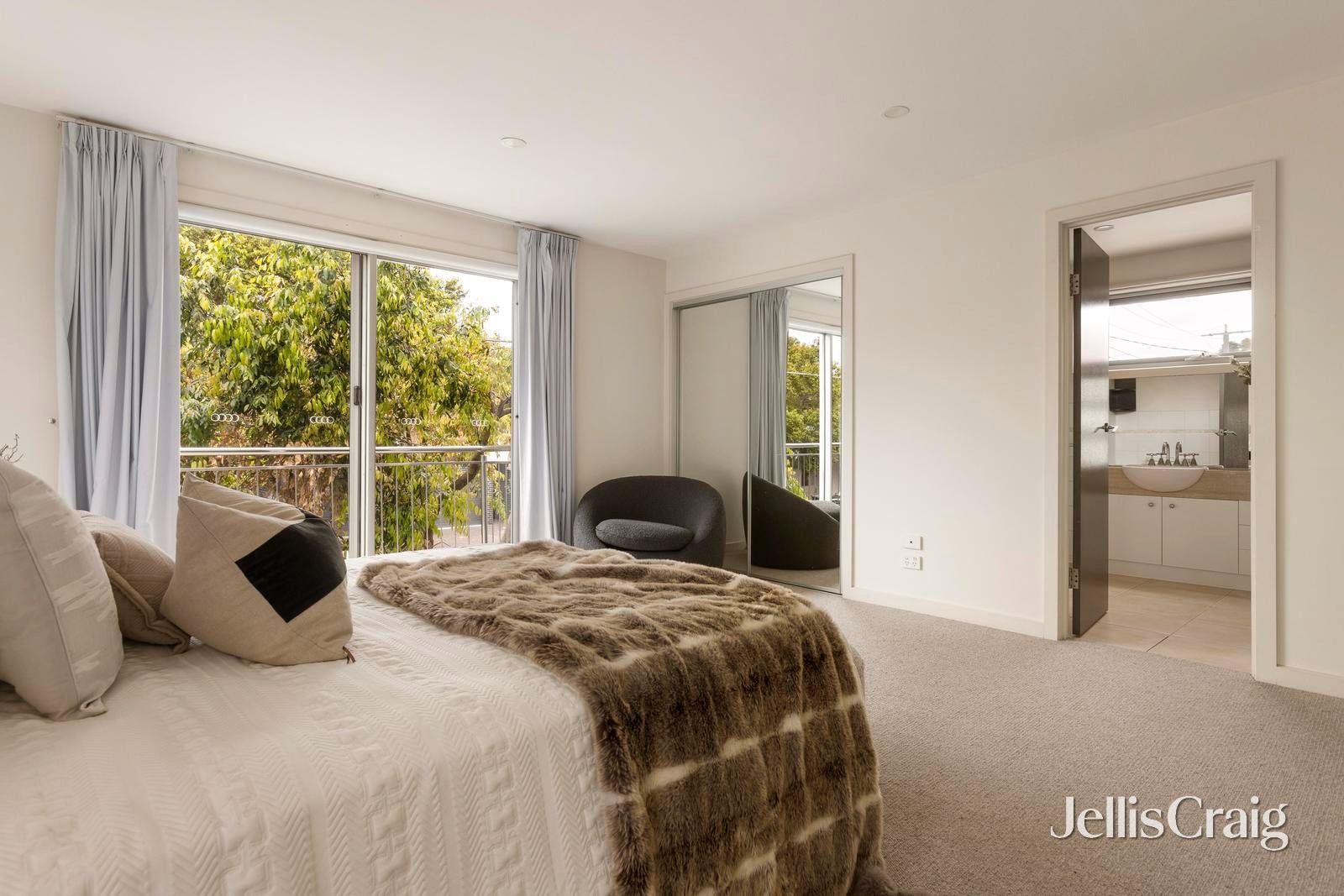 67 Ross Street, Port&nbsp;Melbourne image 11