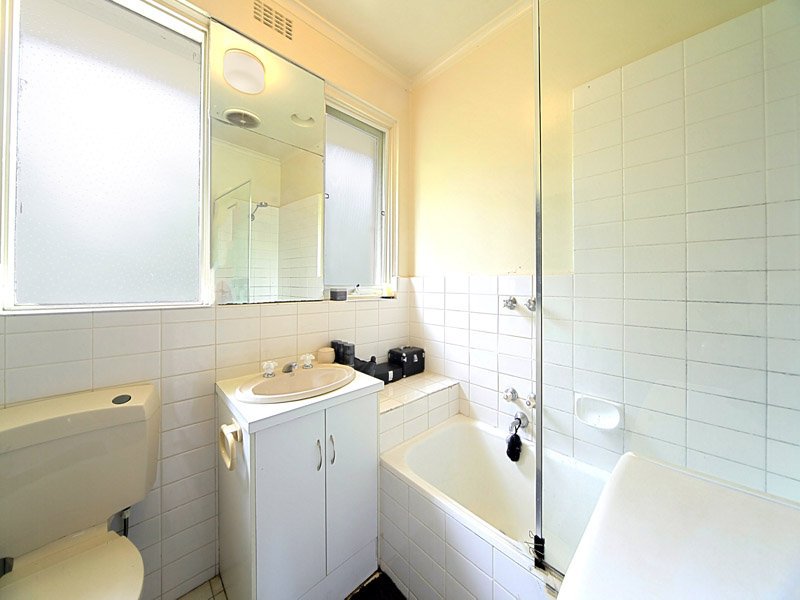 6/7 The Avenue, Windsor image 6