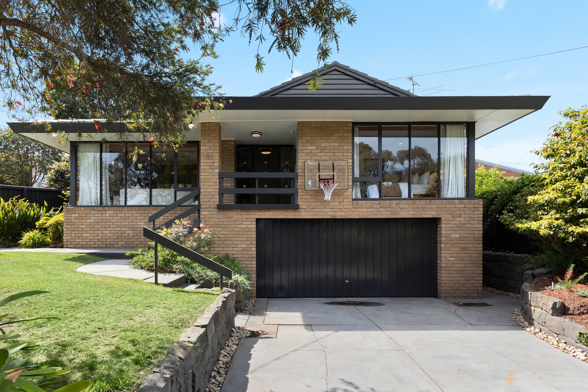 67 Weatherall Road Cheltenham