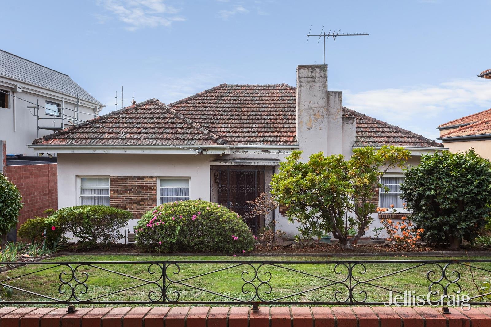 67 Yarrbat Avenue, Balwyn image 1