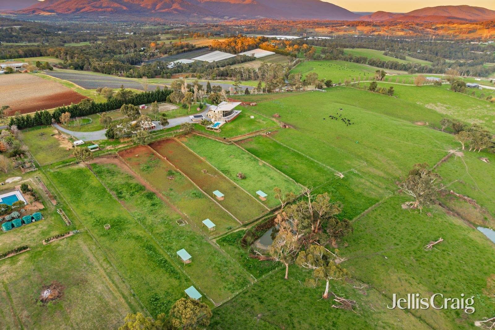 670 Beenak Road, Seville image 32