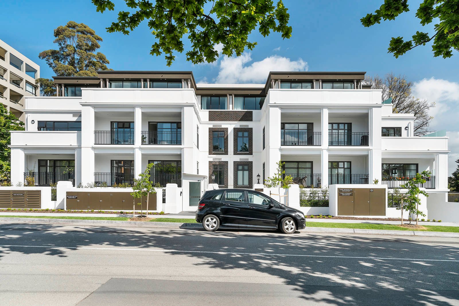 Property Gallery - Main Image