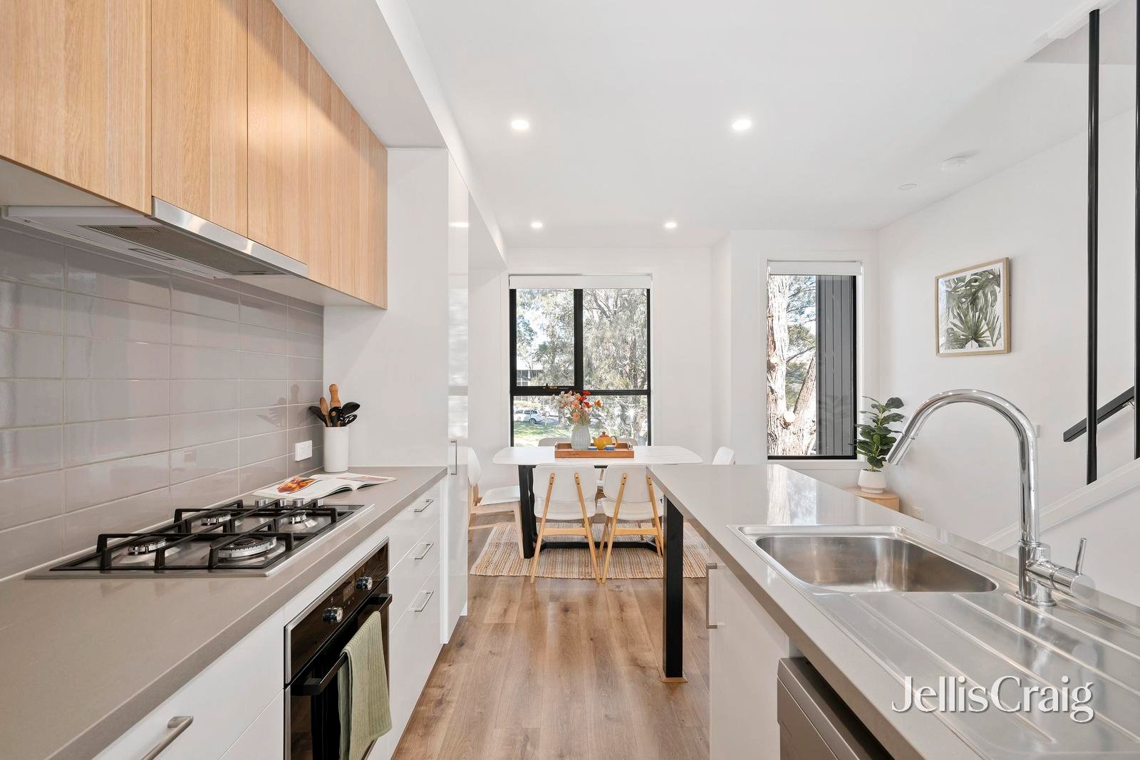 6/71 Anderson Street, Lilydale image 4
