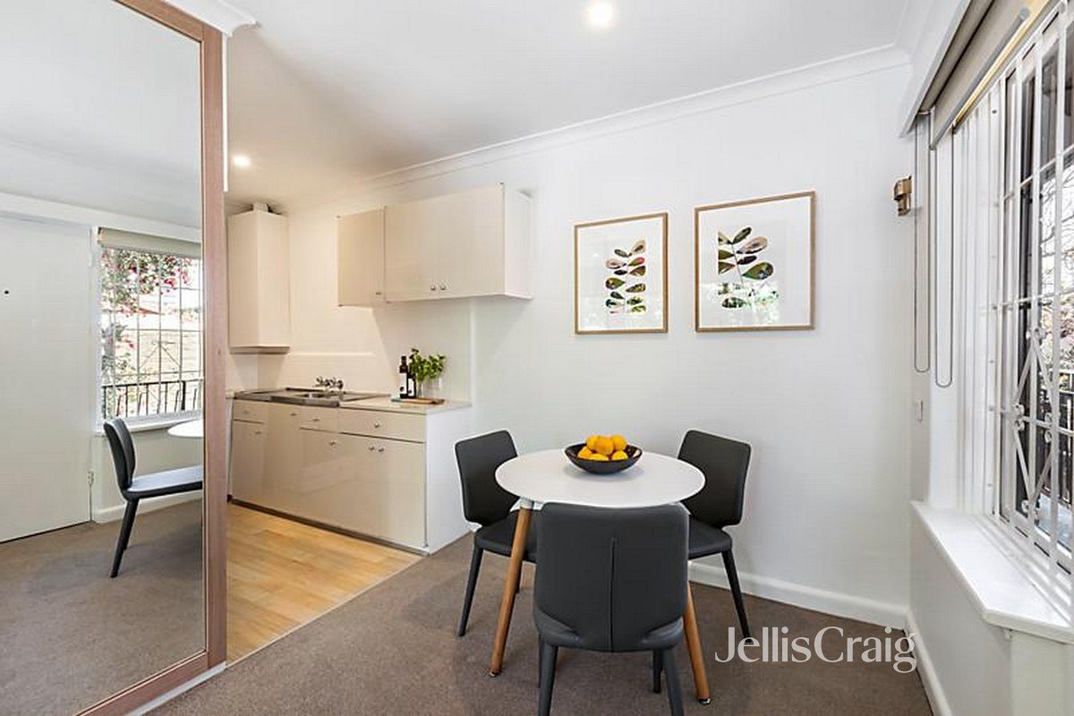 6/71 Highett Street, Richmond image 2