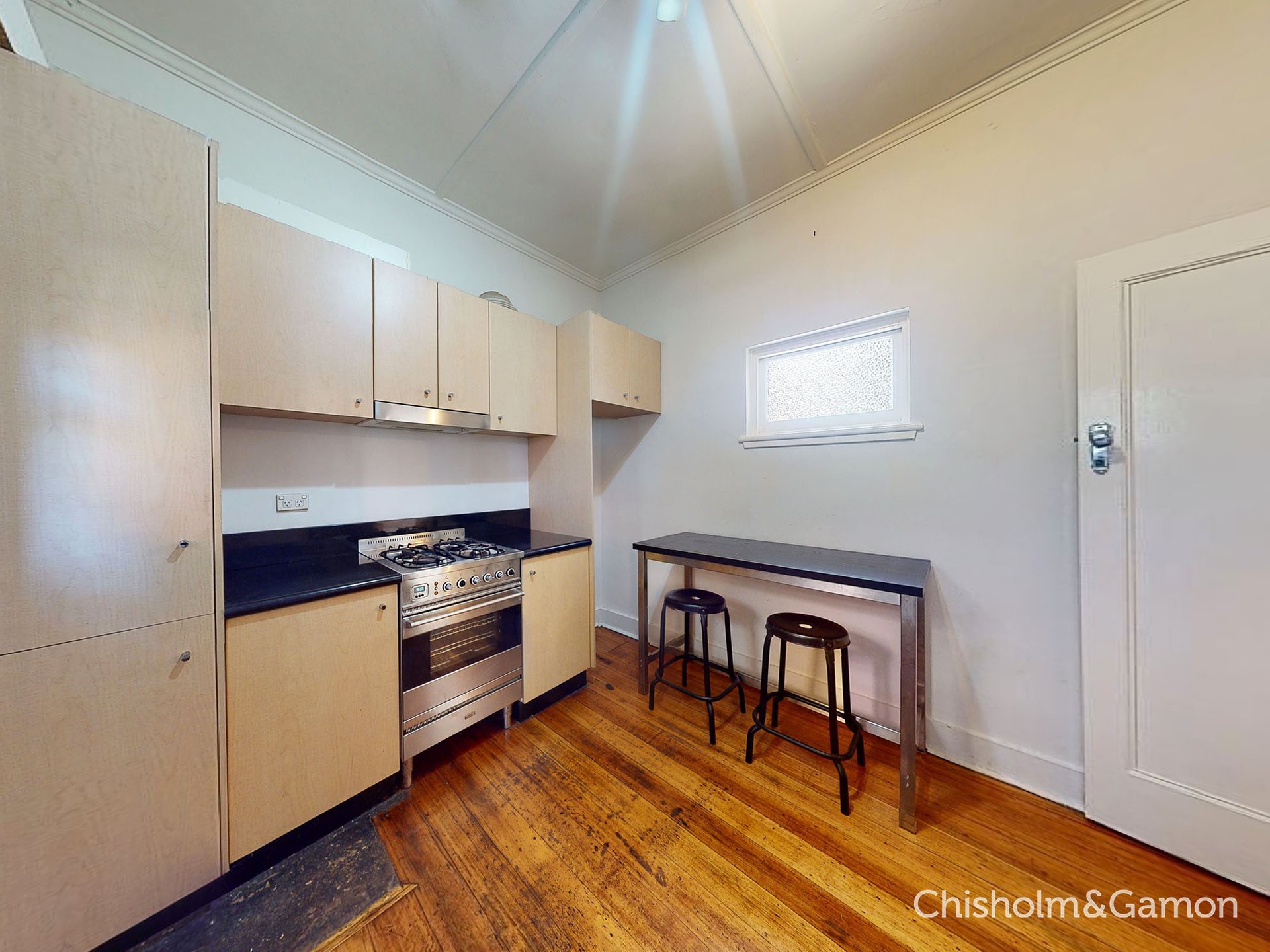 6/72-74 Grey Street, St Kilda image 3