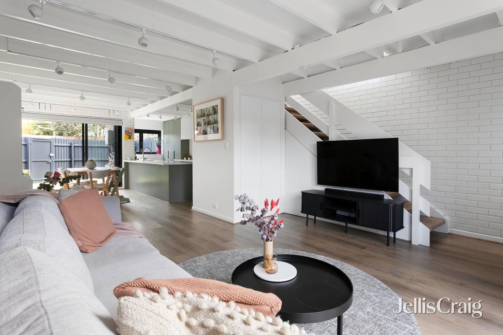 6/72 Derham Street, Port&nbsp;Melbourne image 1