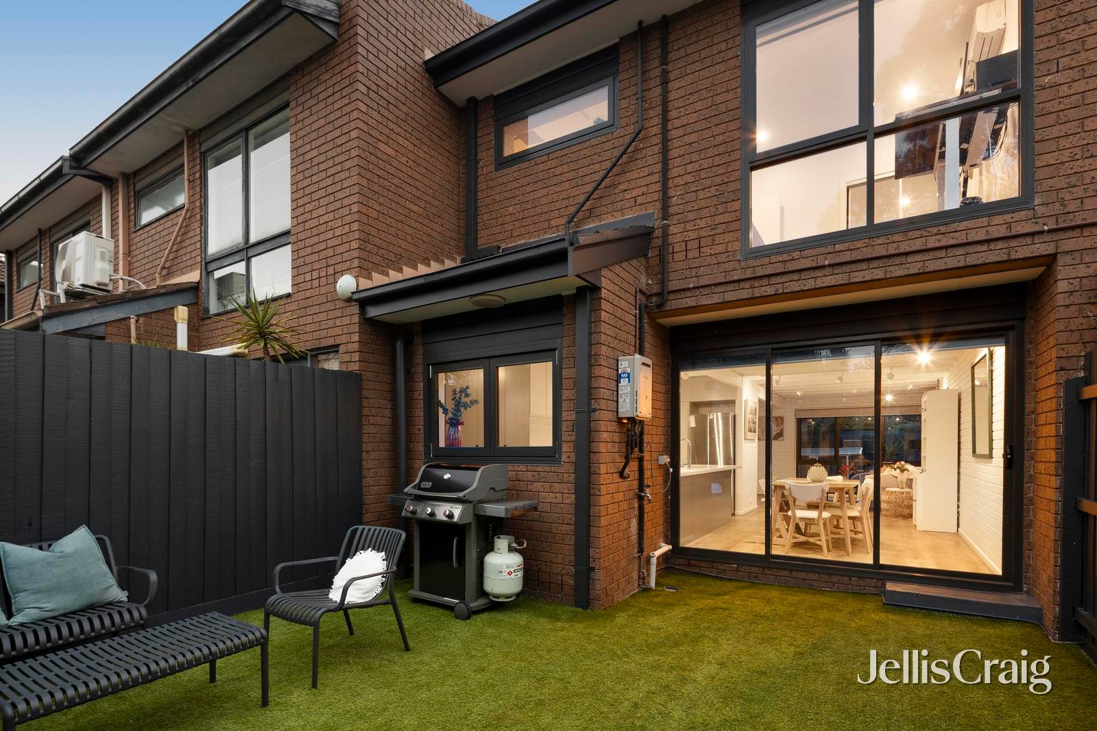 6/72 Derham Street, Port&nbsp;Melbourne image 7
