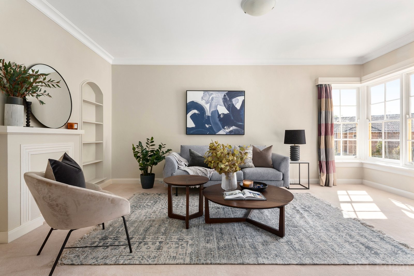 Property Gallery Thumbnail 2