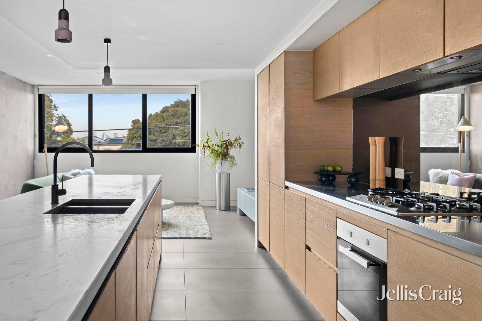 6/74 Tinning Street, Brunswick image 7