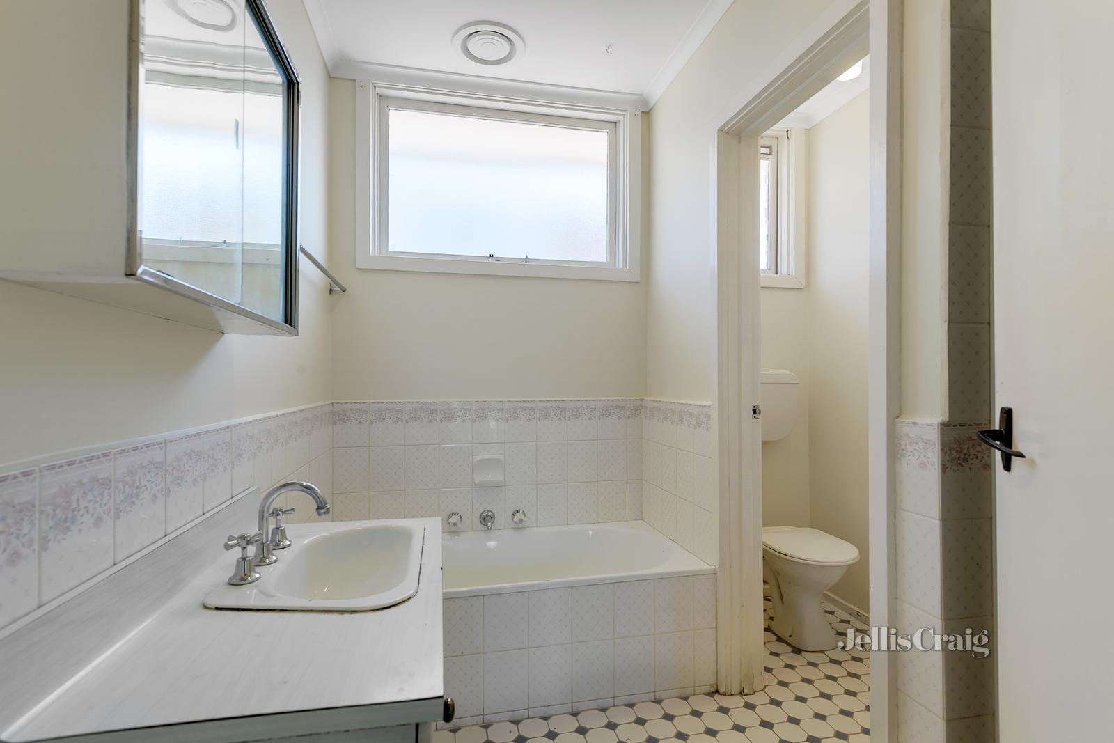 6/76-78 Kennedy Street, Bentleigh East image 7