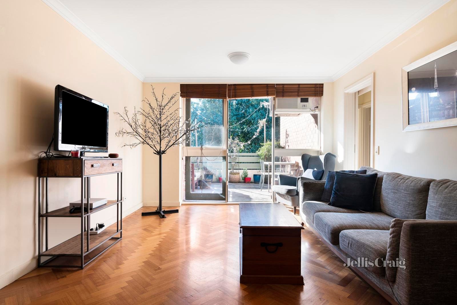 6/76 Haines Street, North Melbourne image 5