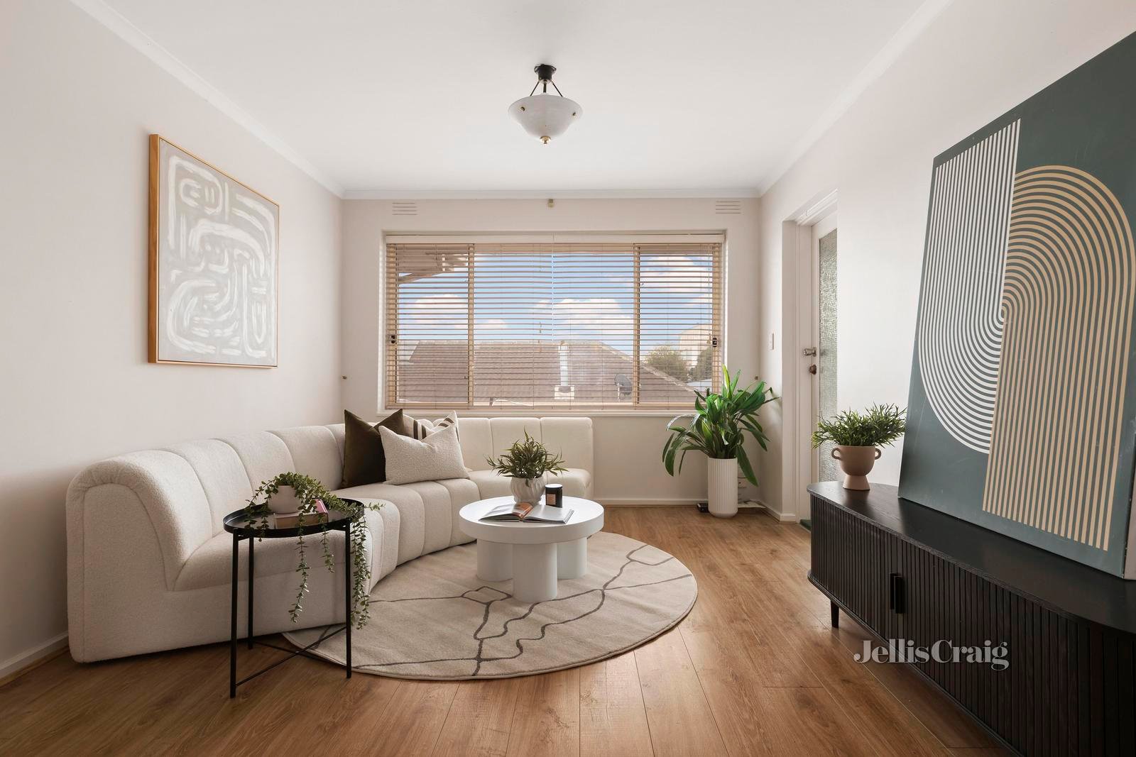 6/77 Walter Street, Ascot Vale image 2