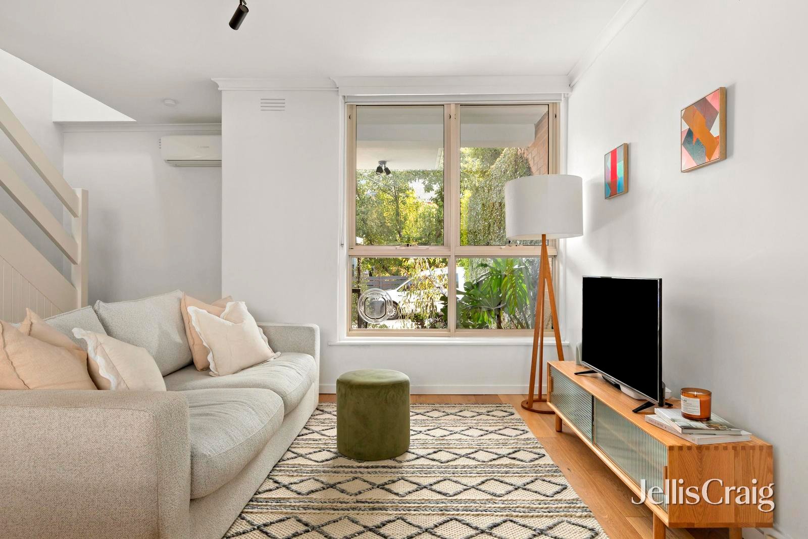 6/79 Wellington Street, Flemington image 2