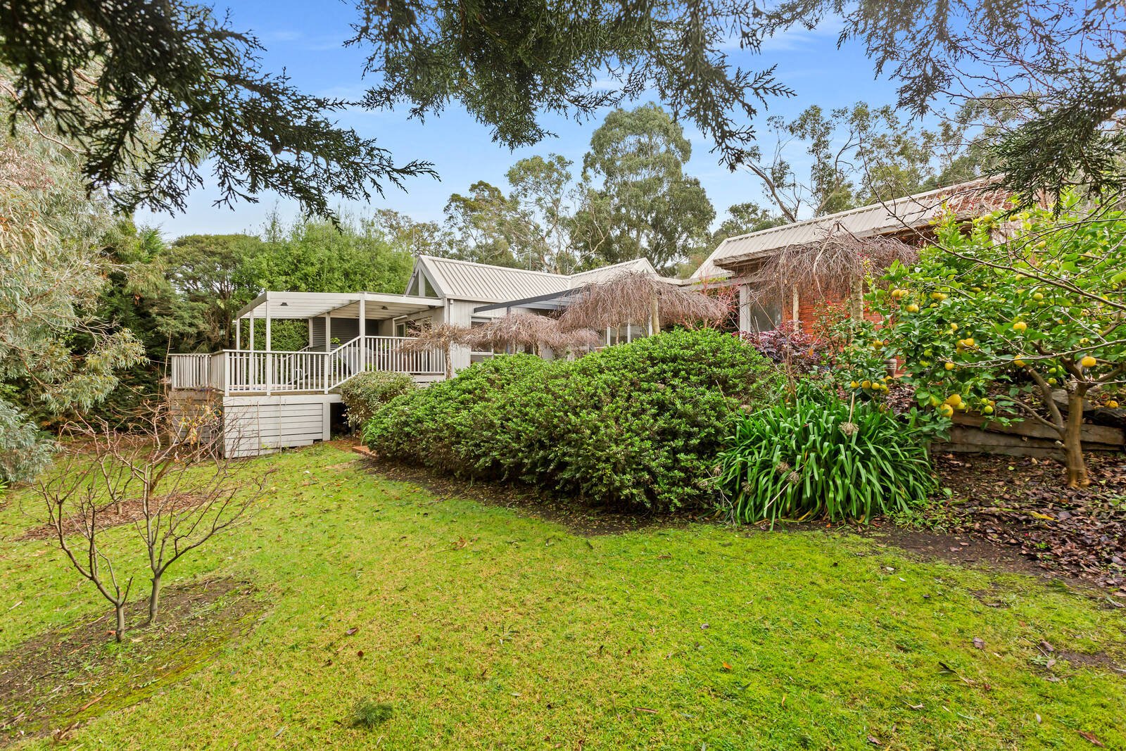 Property Gallery Thumbnail 8