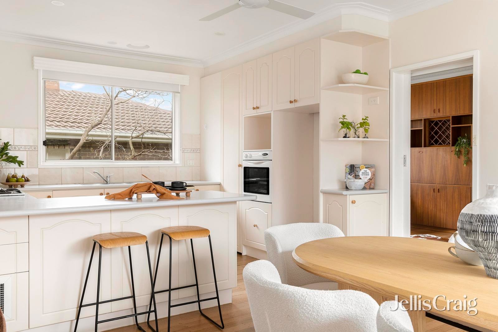 68 Churchill Avenue, Tullamarine image 4