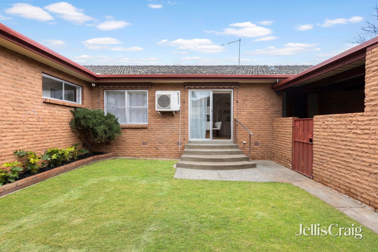 68 Churchill Avenue, Tullamarine image 11