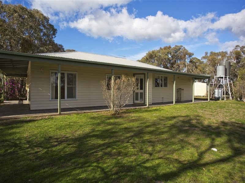 68 Commissioners Gully Road, Chewton image 3