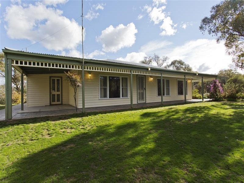 68 Commissioners Gully Road, Chewton image 4