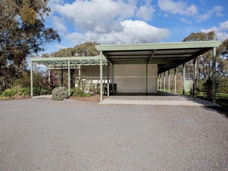 68 Commissioners Gully Road, Chewton image 13