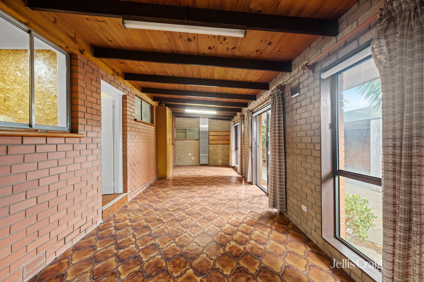 68 Dumbarton Street, Reservoir image 9