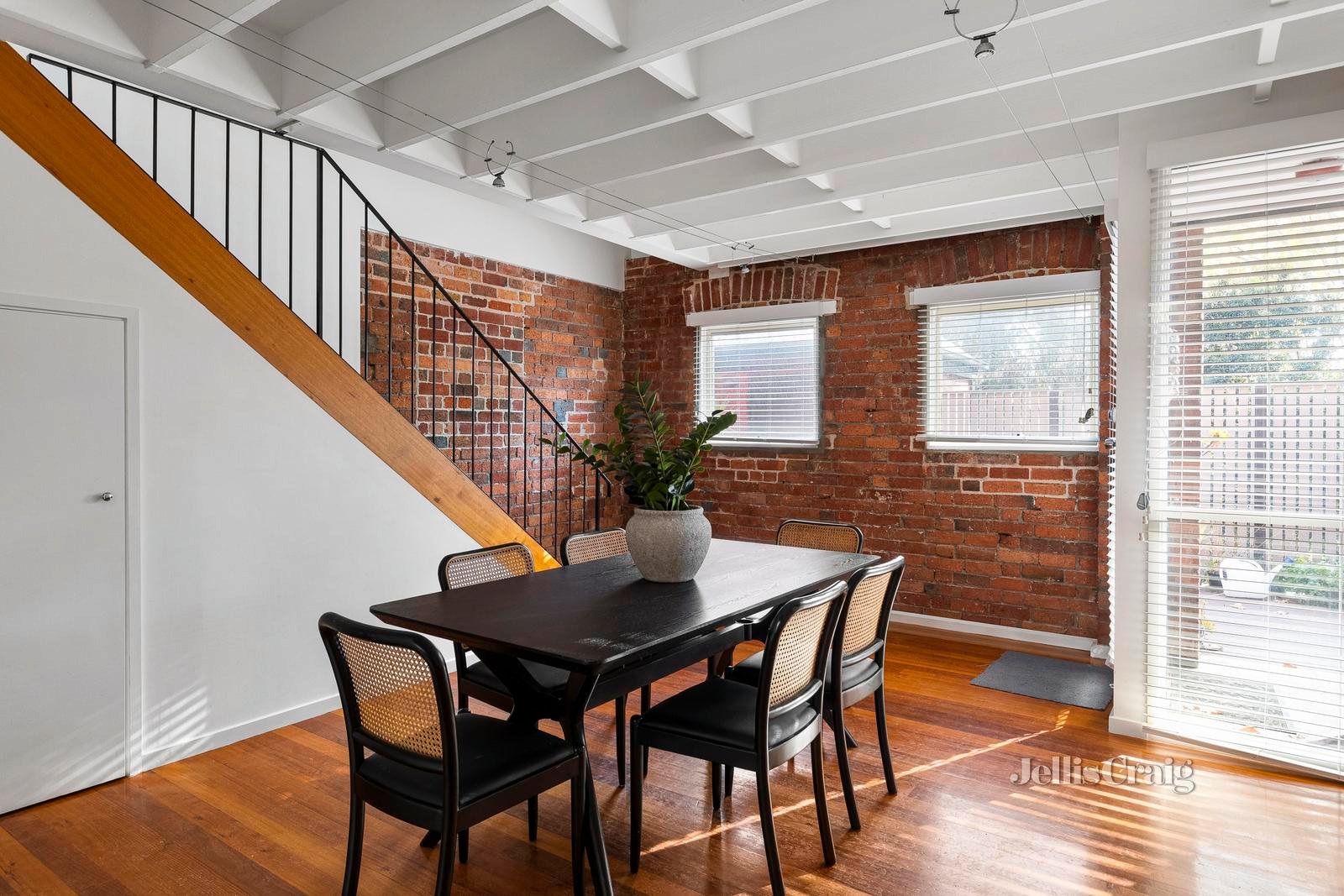 6/8 Falshaws Lane, North Melbourne image 4