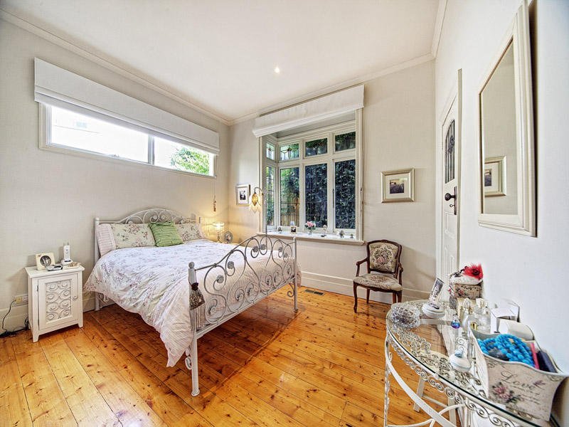 68 Glenhuntly Road, Elwood image 6
