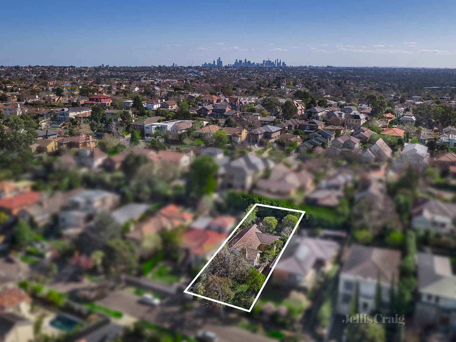 68 Hill Road, Balwyn North image 1