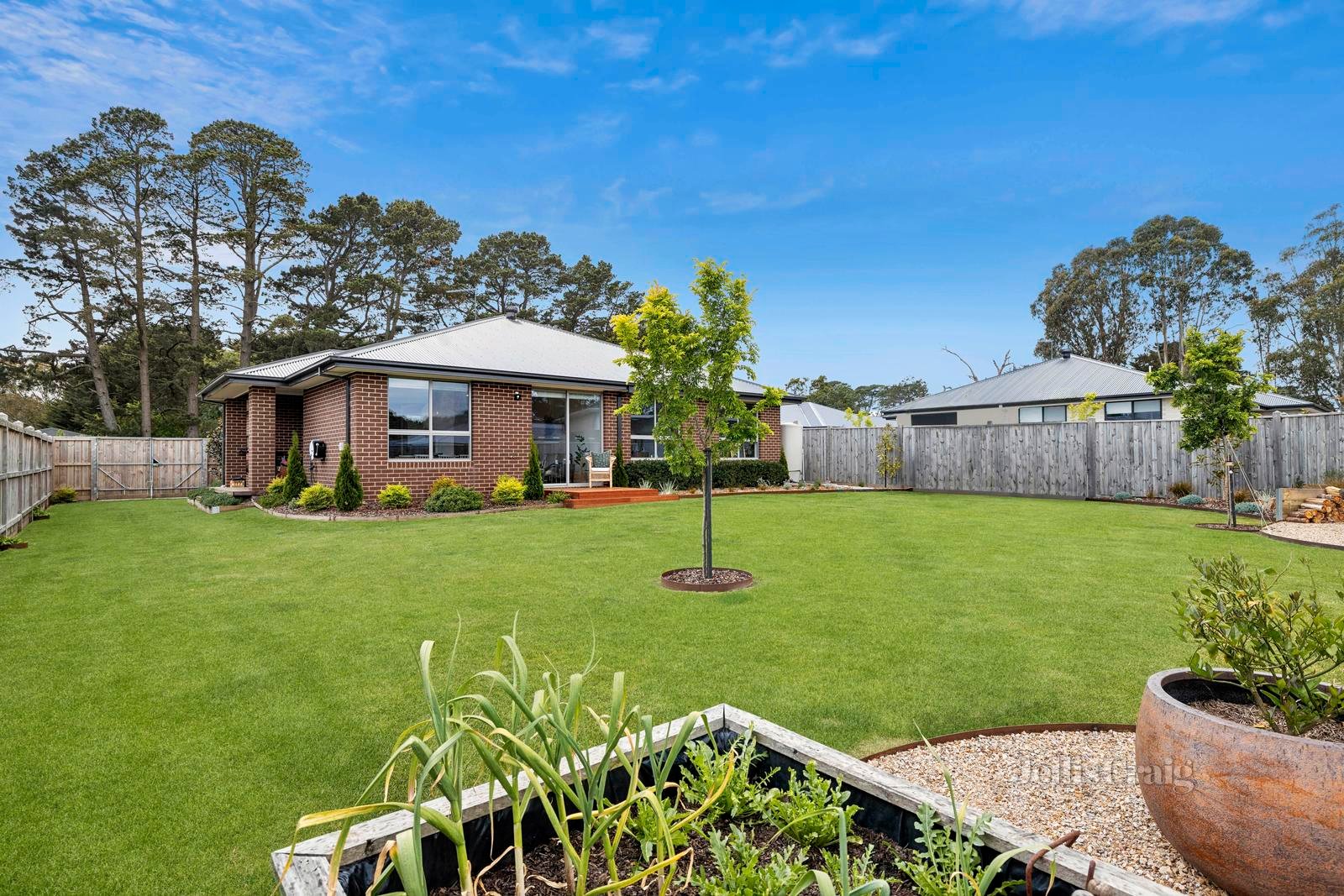 68 Honeysuckle Lane, Woodend image 14