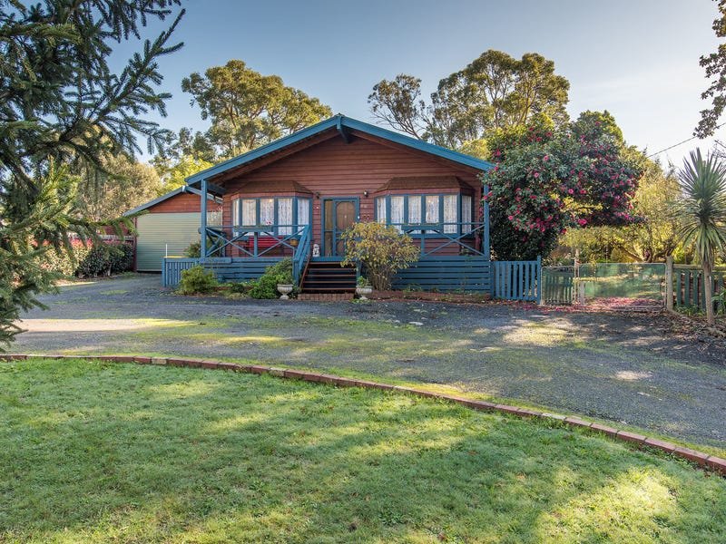 68 Kerr Crescent, Montrose image 1