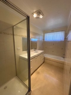 68 Lindisfarne Drive, Burwood East image 8