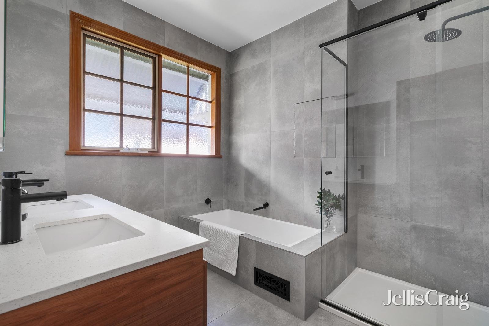 68 Livingstone Road, Eltham image 15