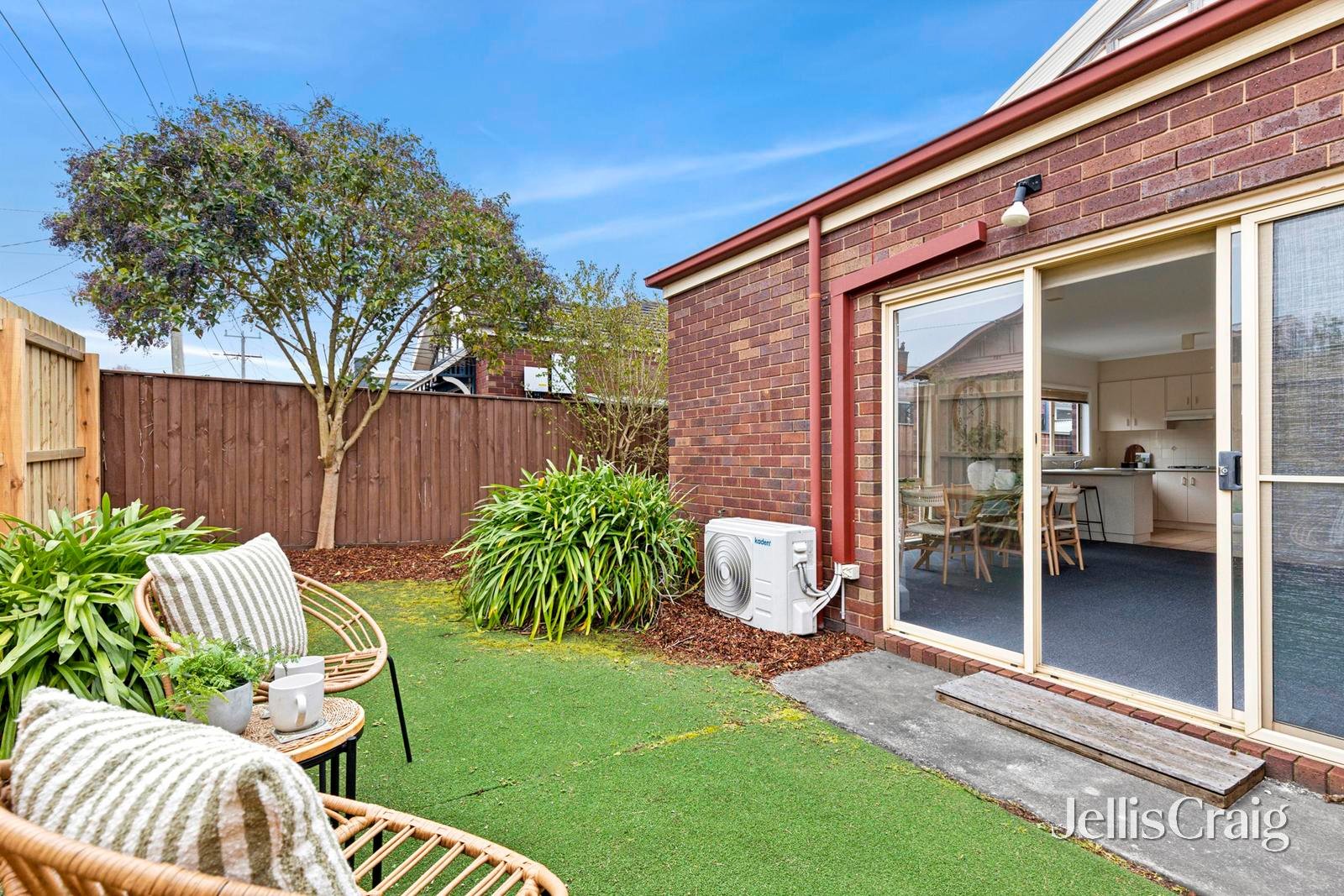 68 Percy Street, Newtown image 11