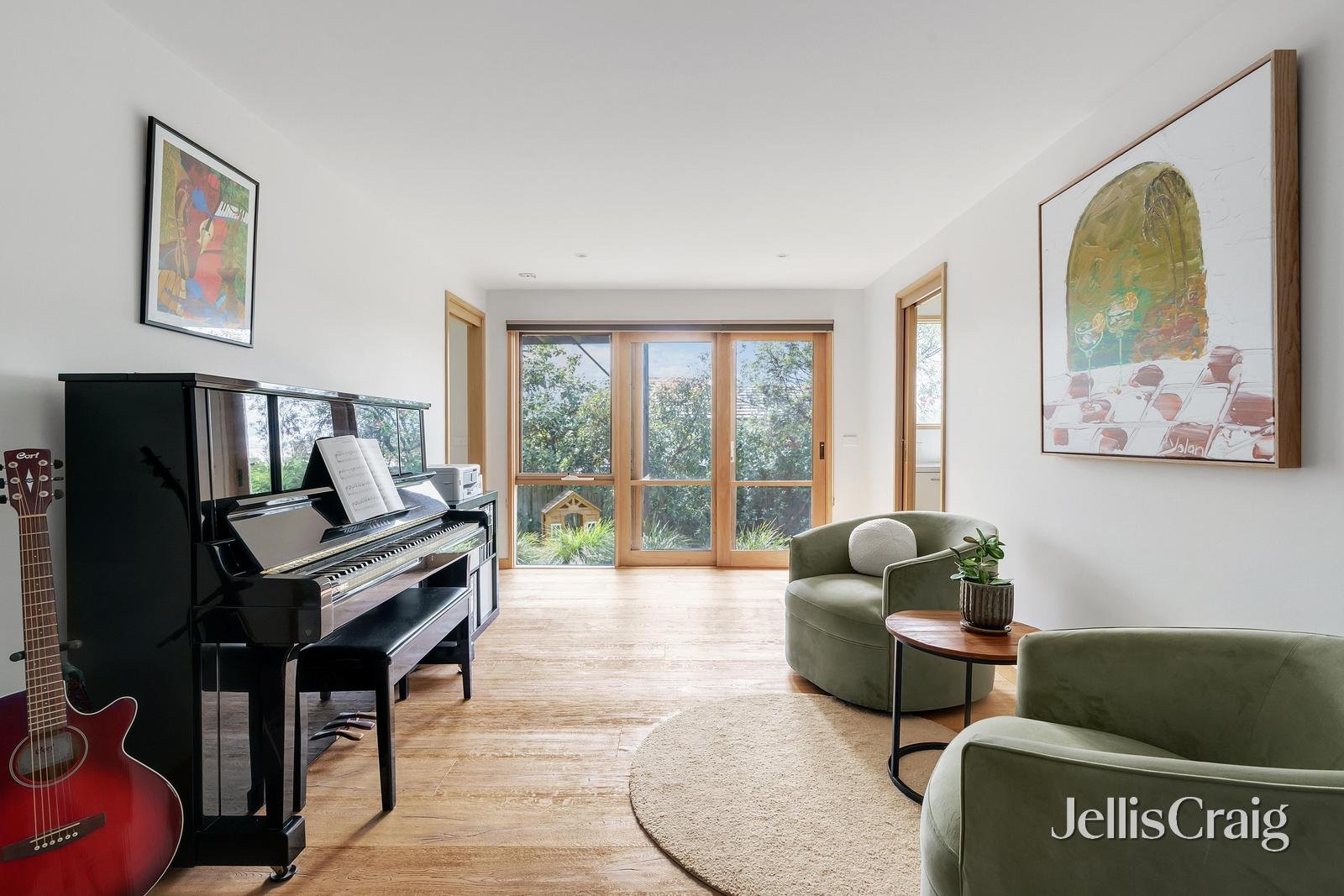 68 Porter Street, Eltham image 3