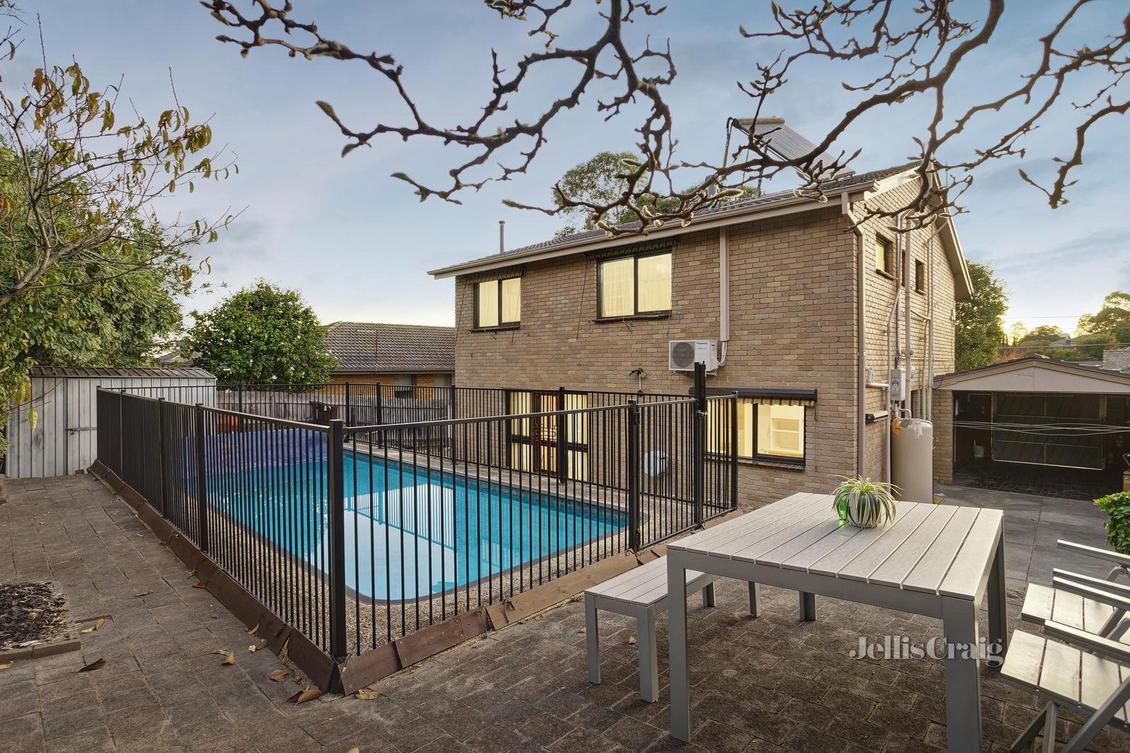 68 Rutherford Road, Viewbank image 2