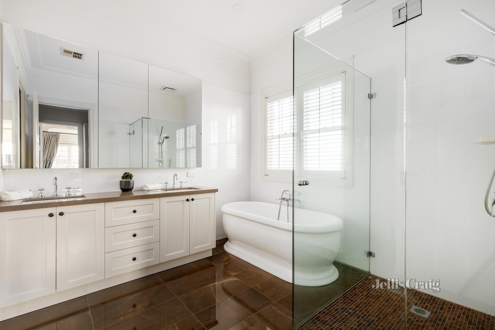 68 Serrell Street, Malvern East image 12