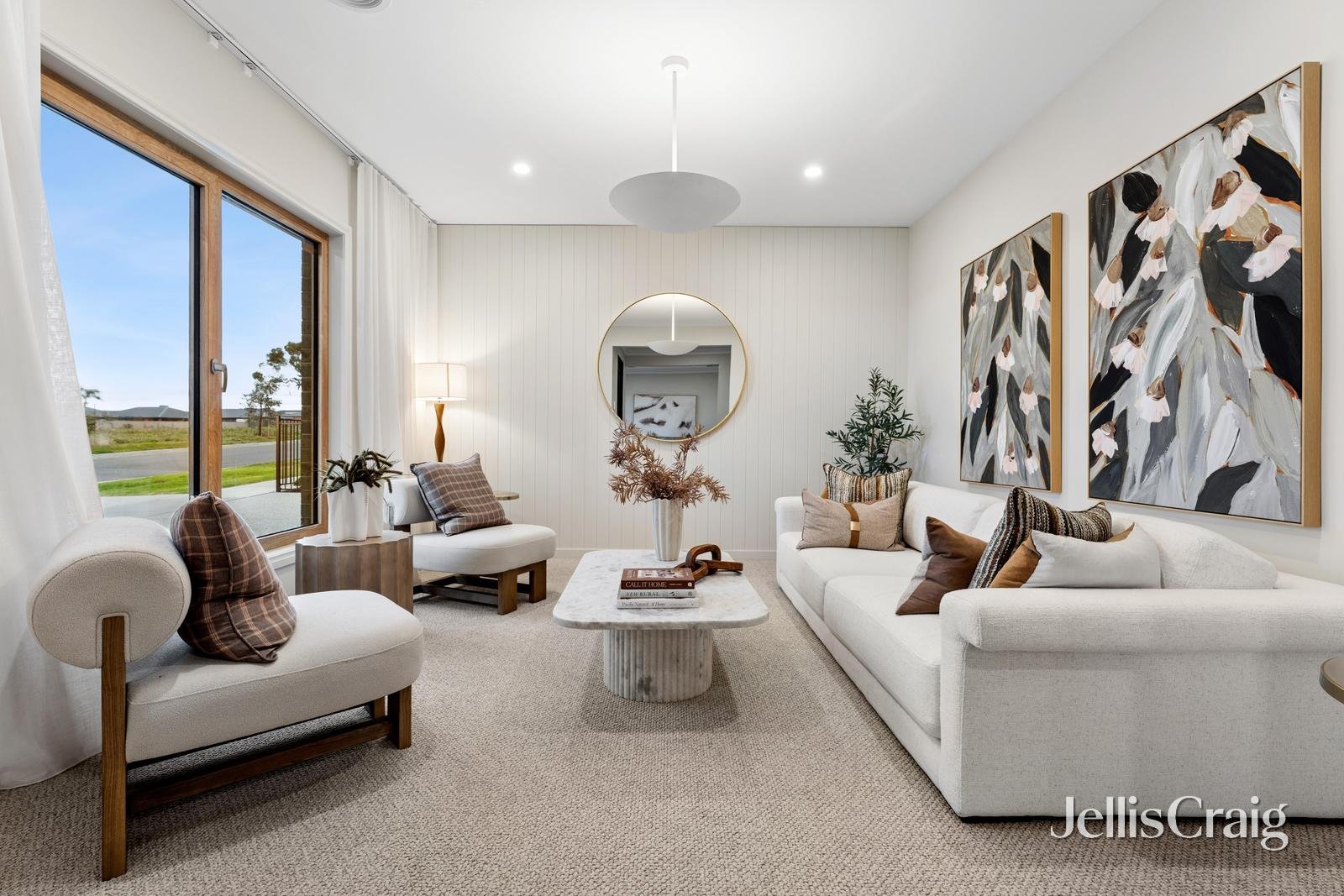 68 Skylark Drive, Winter&nbsp;Valley image 2