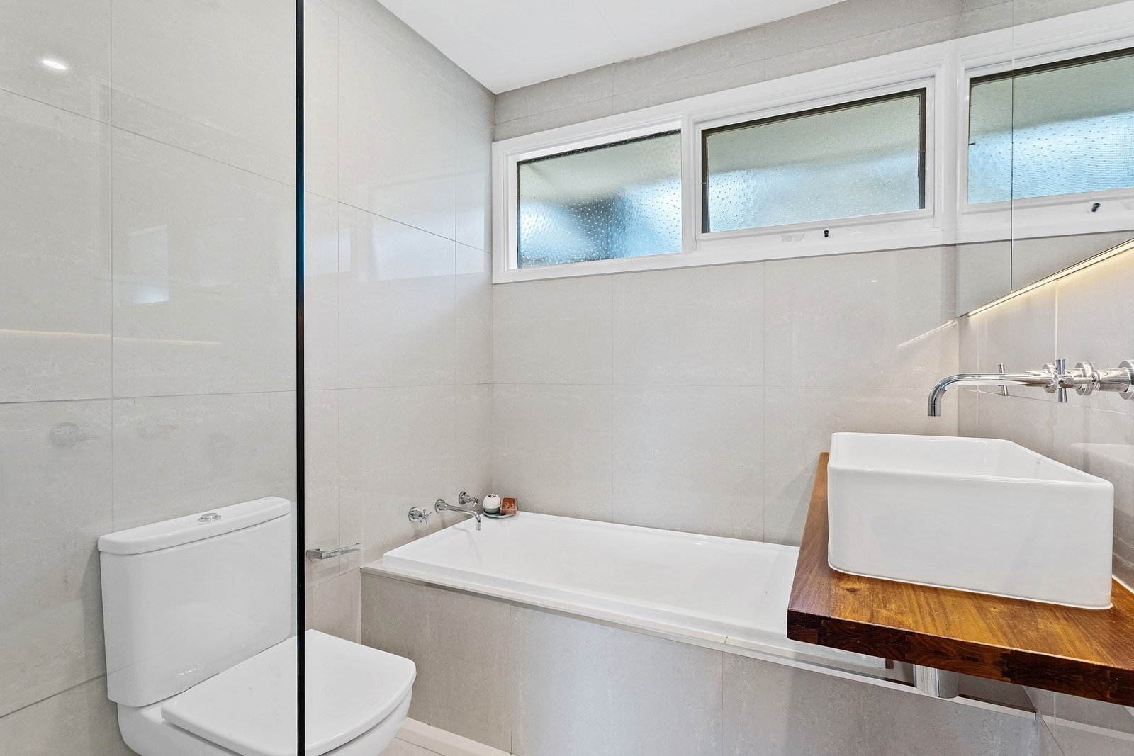 Property Gallery Thumbnail 7