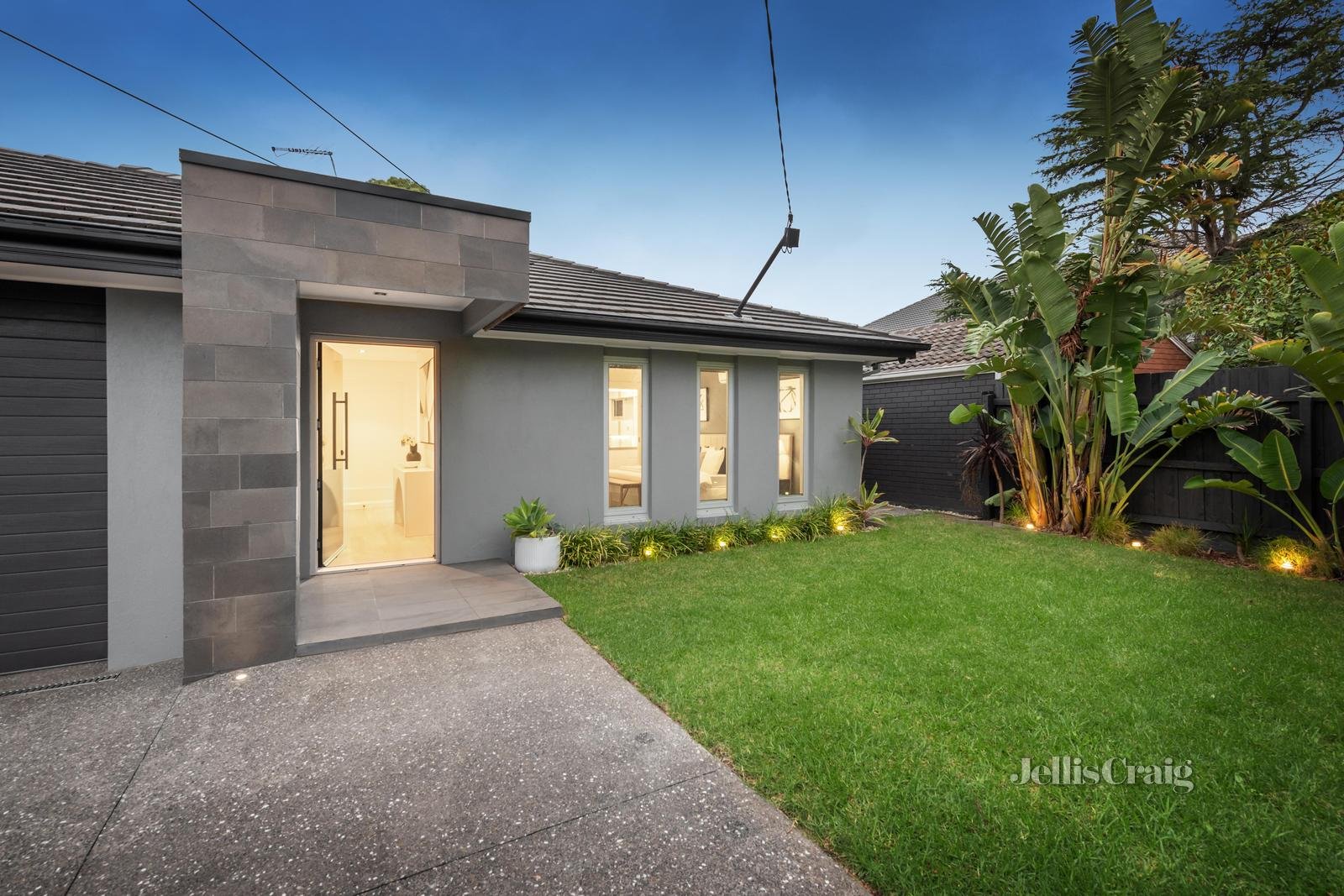68 Voltri Street, Mentone image 14