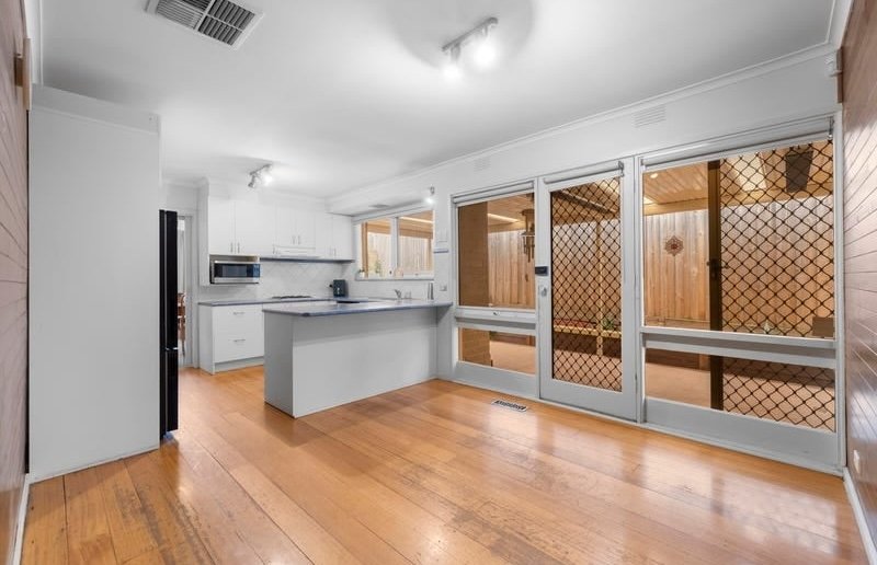 680 Ferntree Gully Road, Wheelers&nbsp;Hill image 4