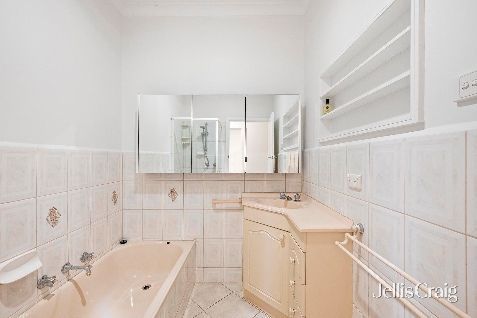 680 Lusatia Park Road, Hoddles Creek image 12