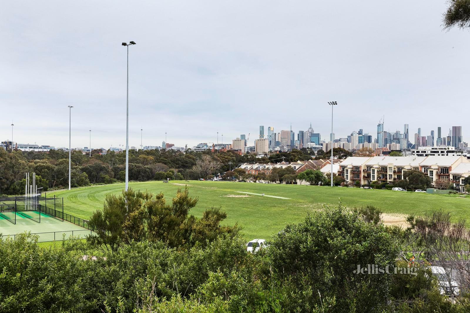 6/81 Field Street, Clifton Hill image 12