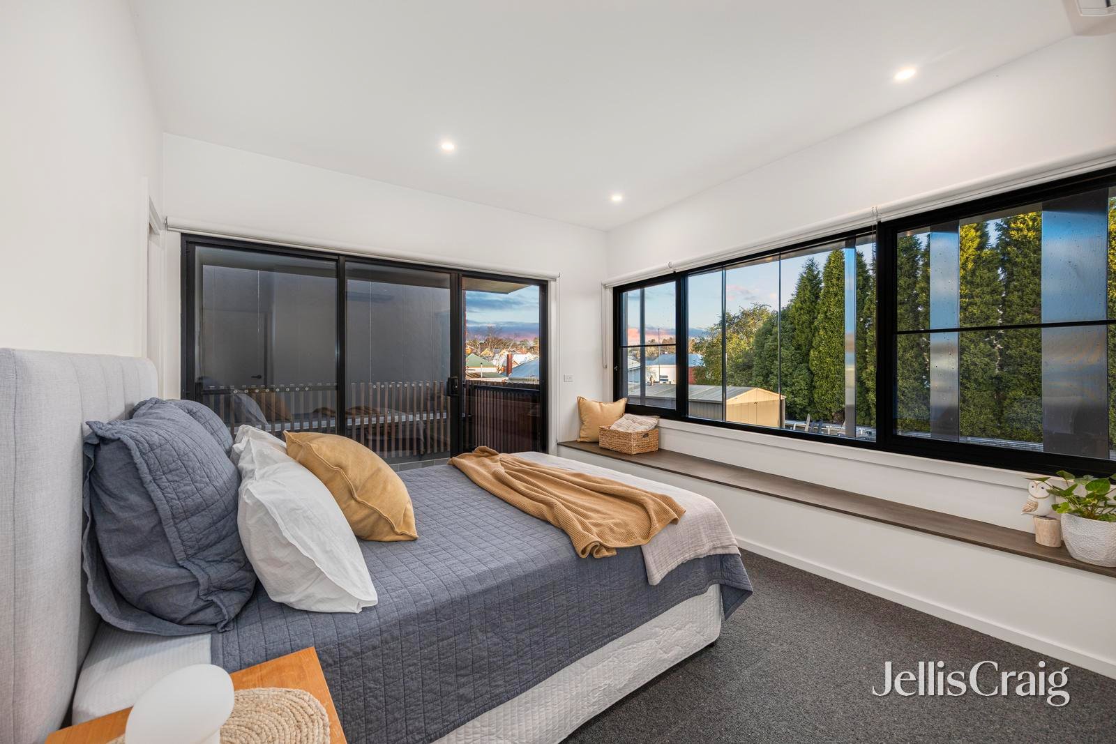 6/811A Doveton Street North, Soldiers&nbsp;Hill image 12