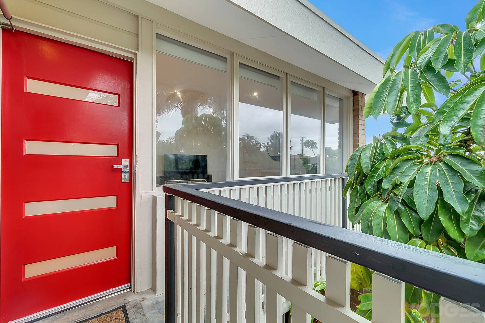 6 / 82 Warrigal Road Parkdale