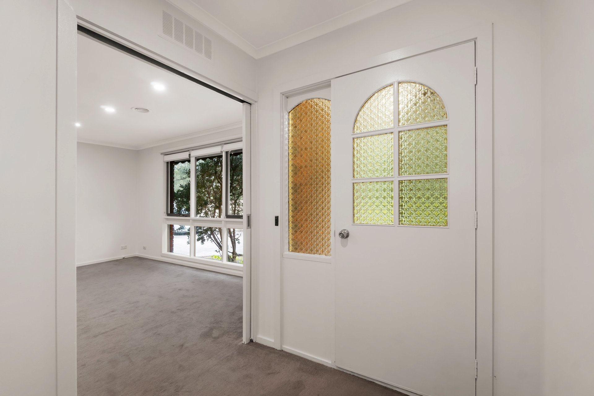 6/83 High Street Road, Ashwood image 9