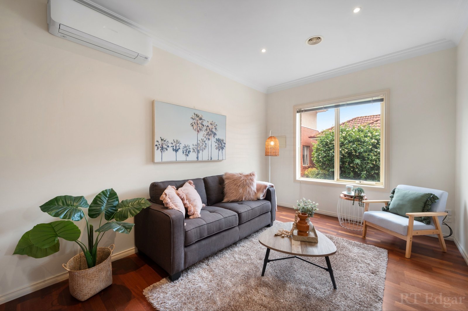 Property Gallery Thumbnail 2